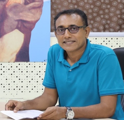 Dr. Yogesh N. Vansiya