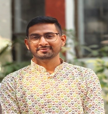 Dr. Amit A. Valvi